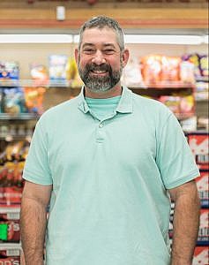 Ward's Supermarket Gainesville FL Grocery Beer - Steve Stinnette